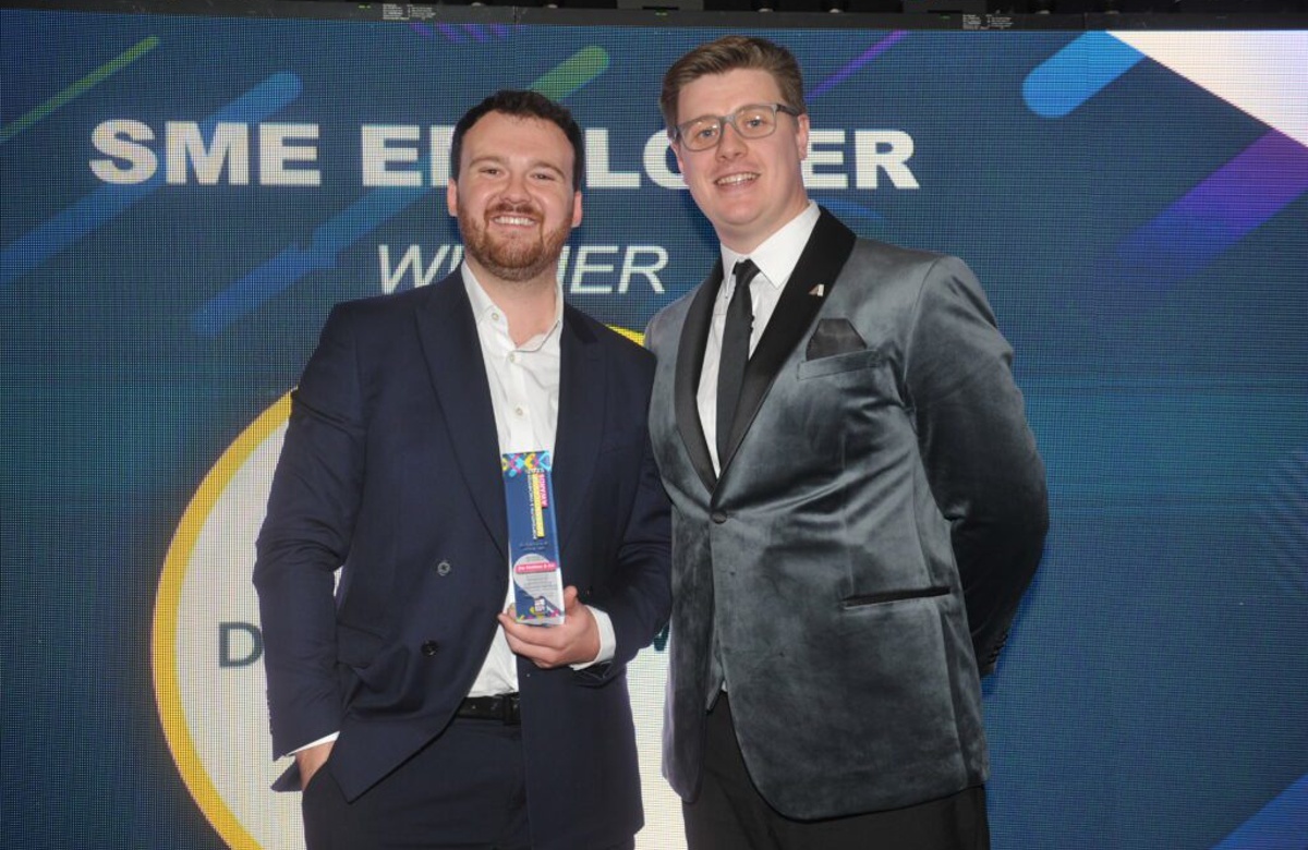 Will collecting an award